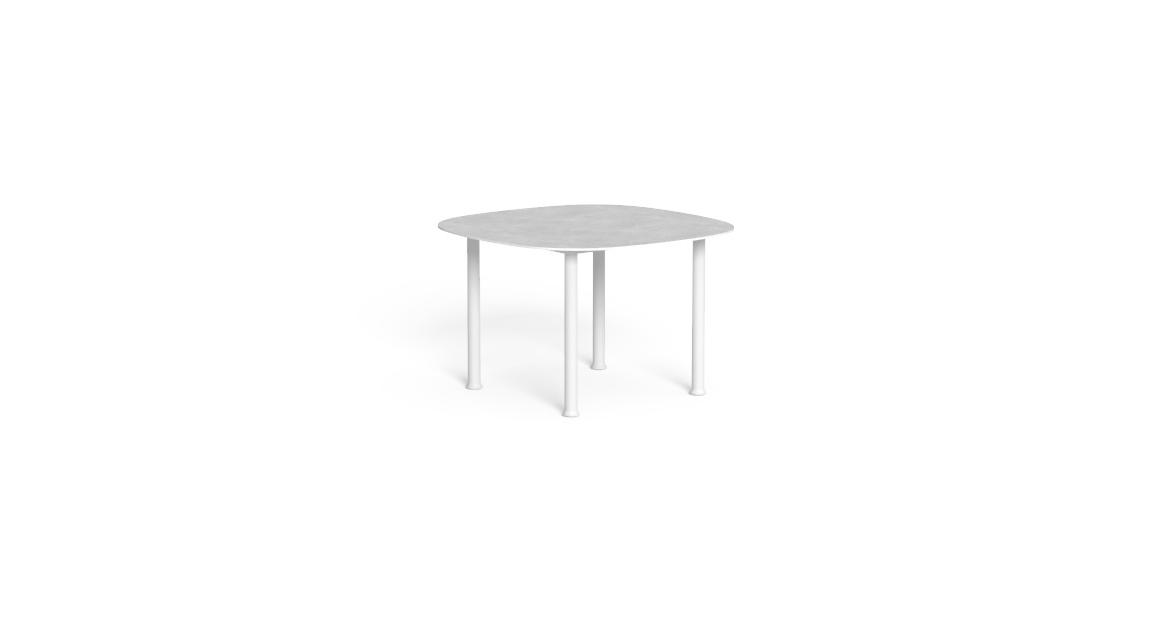 Contemporary high-end Slam//Rope coffee table by Talenti, for Birmingham, Michigan homes.