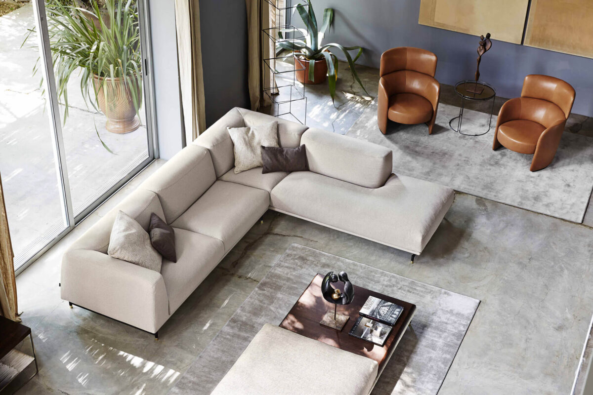 “Italian St. Germain sofa by Ditre Italia – modular seating with generous proportions and smooth, rounded edges”