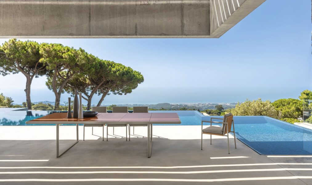 Woven Dining Armchair by Talenti – outdoor chair with hand-woven rope design and modern aluminum frame