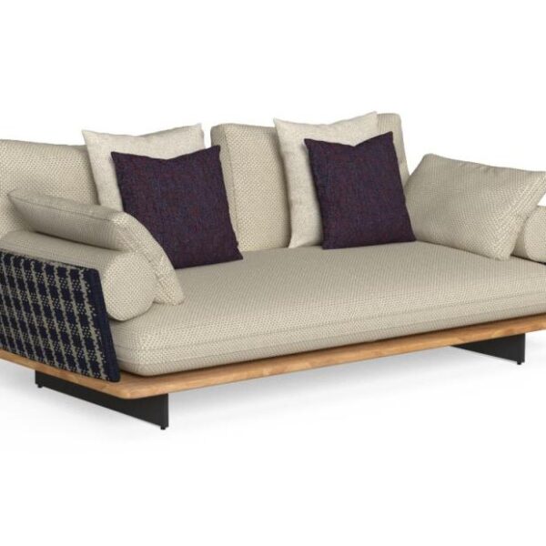 Luxury contemporary Venice 2-place outdoor sofa by Talentispa, designer outdoor furniture for Troy, Michigan.