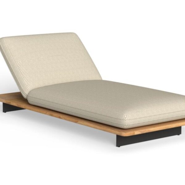 High-end Venice Single / Double Sunbed by Marco Acerbis for Talentispa, modern Italian outdoor furniture for Troy, Michigan.