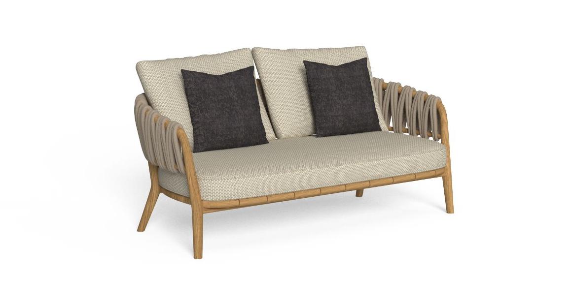 Modern Italian Venice love seat by Talenti, high-end luxury furniture for Birmingham, Michigan.
