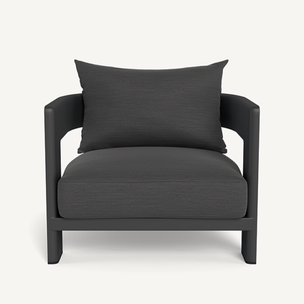 “Contemporary Victoria lounge chair in aluminum by Harbour – sleek design for patios and terraces”
