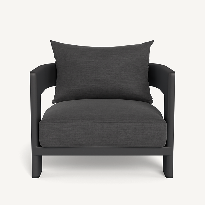 “Contemporary Victoria lounge chair in aluminum by Harbour – sleek design for patios and terraces”