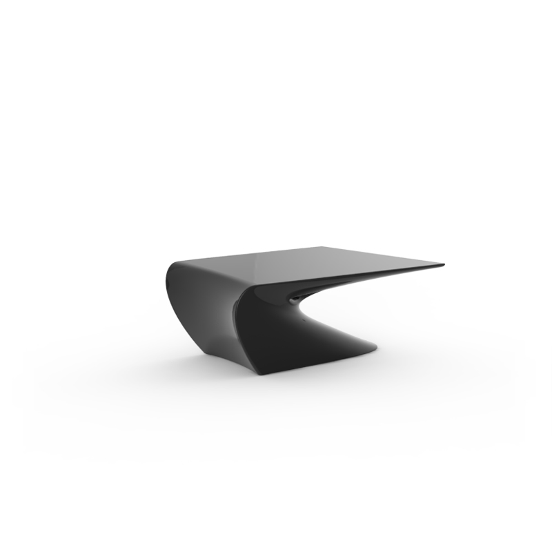 WING Coffee Table 116x79x46 by Vondom – sleek modern outdoor table with angular design and smooth surfaces
