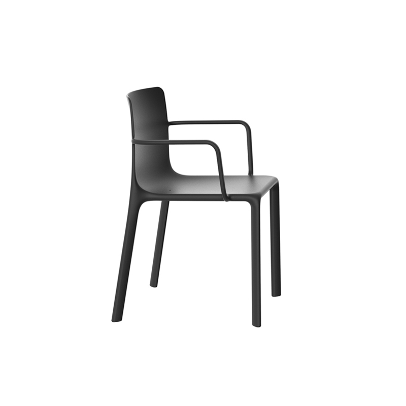 Luxury contemporary Kes Chair With Arms by Gabriele + Oscar Buratti for Vondom, high-end Spanish outdoor furniture for Birmingham, Michigan.