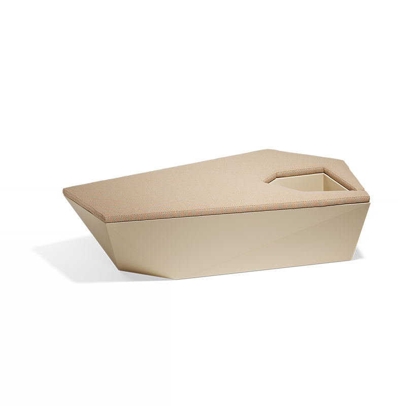 MAKE BENCH by Vondom, modern seating for Royal Oak, Michigan outdoor spaces.