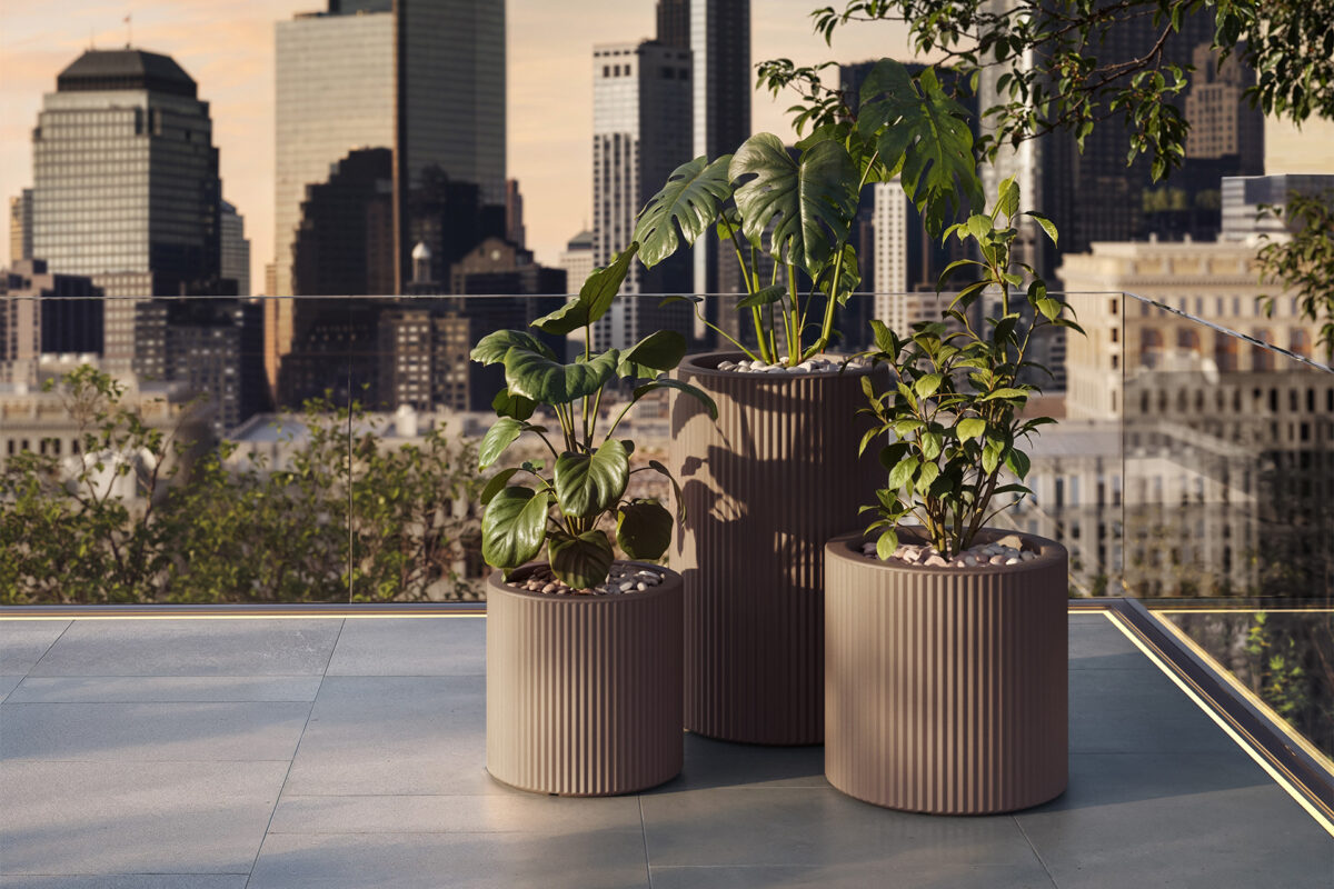 Luxury contemporary Gatsby Planters by Ramón Esteve for Vondom, high-end Spanish design outdoor collection for Birmingham, Michigan.