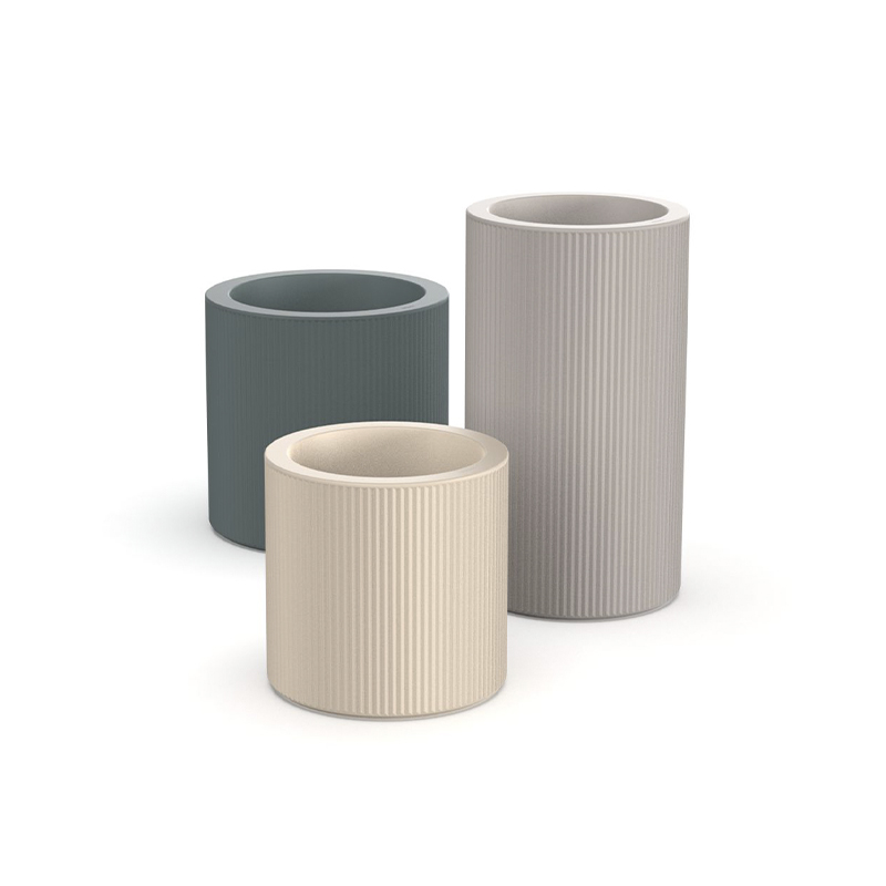 Luxury contemporary Gatsby Planters by Ramón Esteve for Vondom, high-end Spanish design outdoor collection for Birmingham, Michigan.