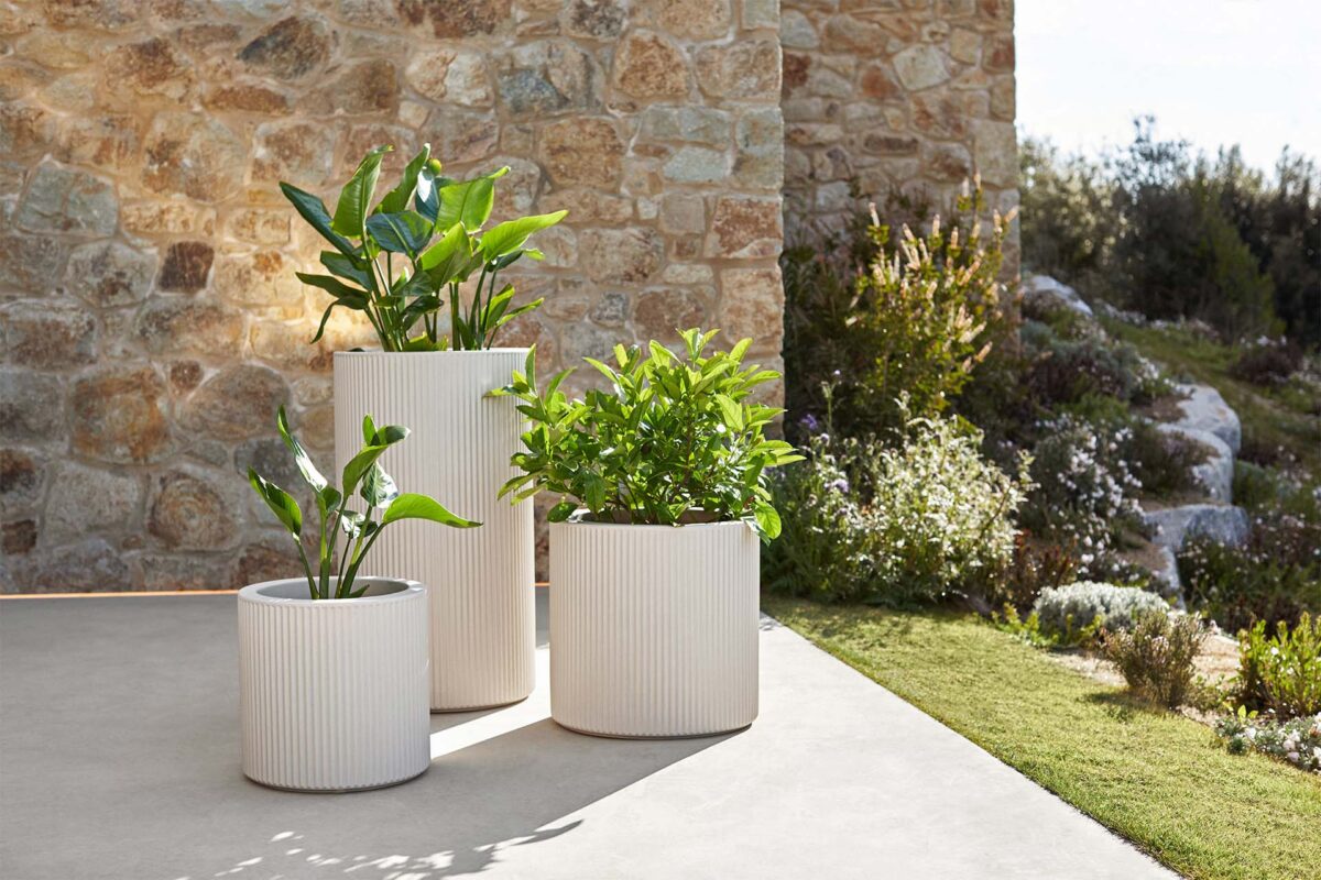 Luxury contemporary Gatsby Planters by Ramón Esteve for Vondom, high-end Spanish design outdoor collection for Birmingham, Michigan.