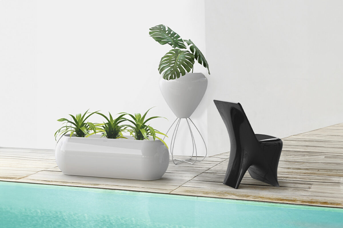Vondom Pal Planters – High-end design for contemporary gardens in Troy.