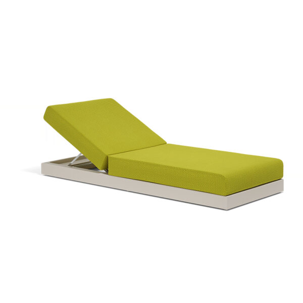 Modern Spanish Pixel modular designer sun lounger by Vondom, geometric faceted patio chaise for Troy, Michigan.
