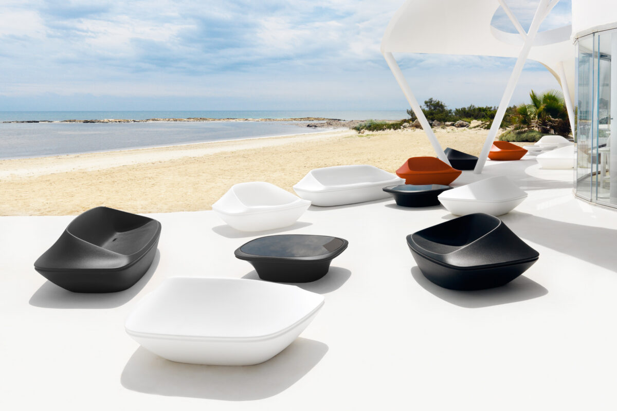 Modern UFO Coffee Table 100 × 100 × 28 by Vondom Italian design table in Troy MI living area