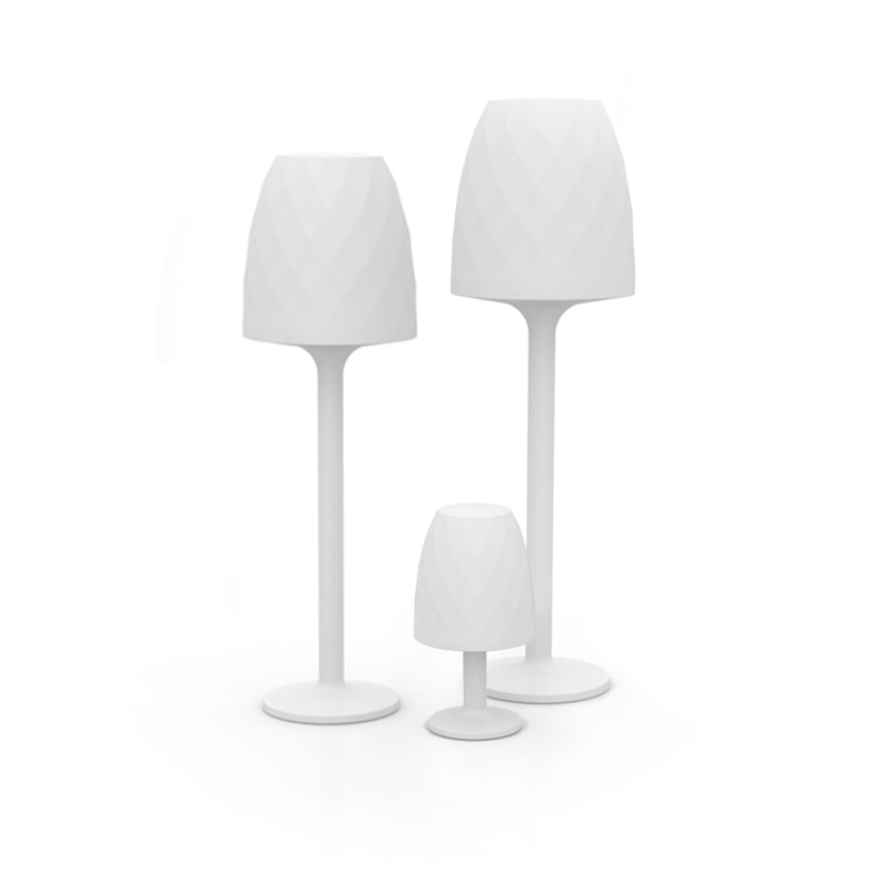 Elegant indoor-outdoor floor lamp by Vondom in white finish