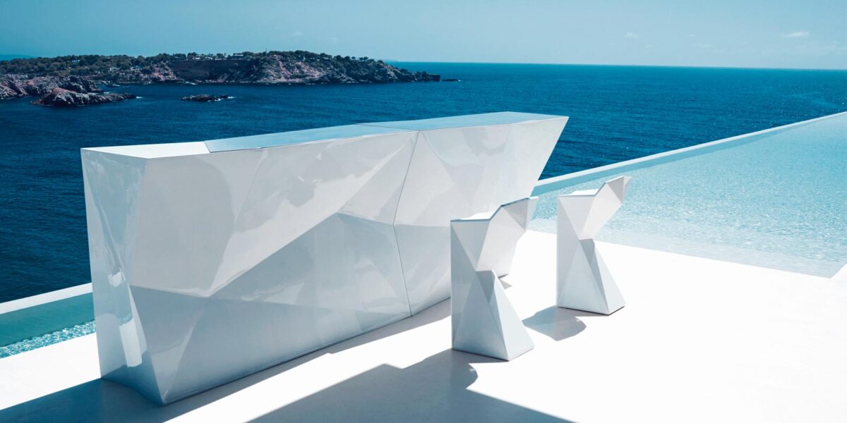 Modern Vertex Bar Stool by Karim Rashid for Vondom, high-end Spanish architectural design for Royal Oak, Michigan.