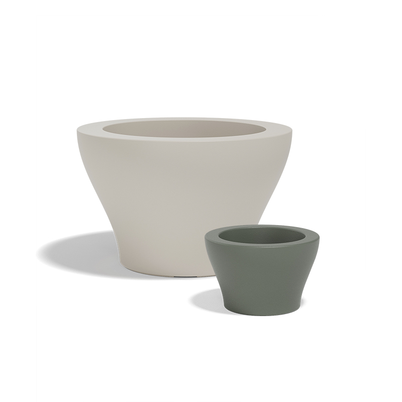Modern Cuenco planter by Javier Mariscal for Vondom, high-end Spanish design for Royal Oak, Michigan.