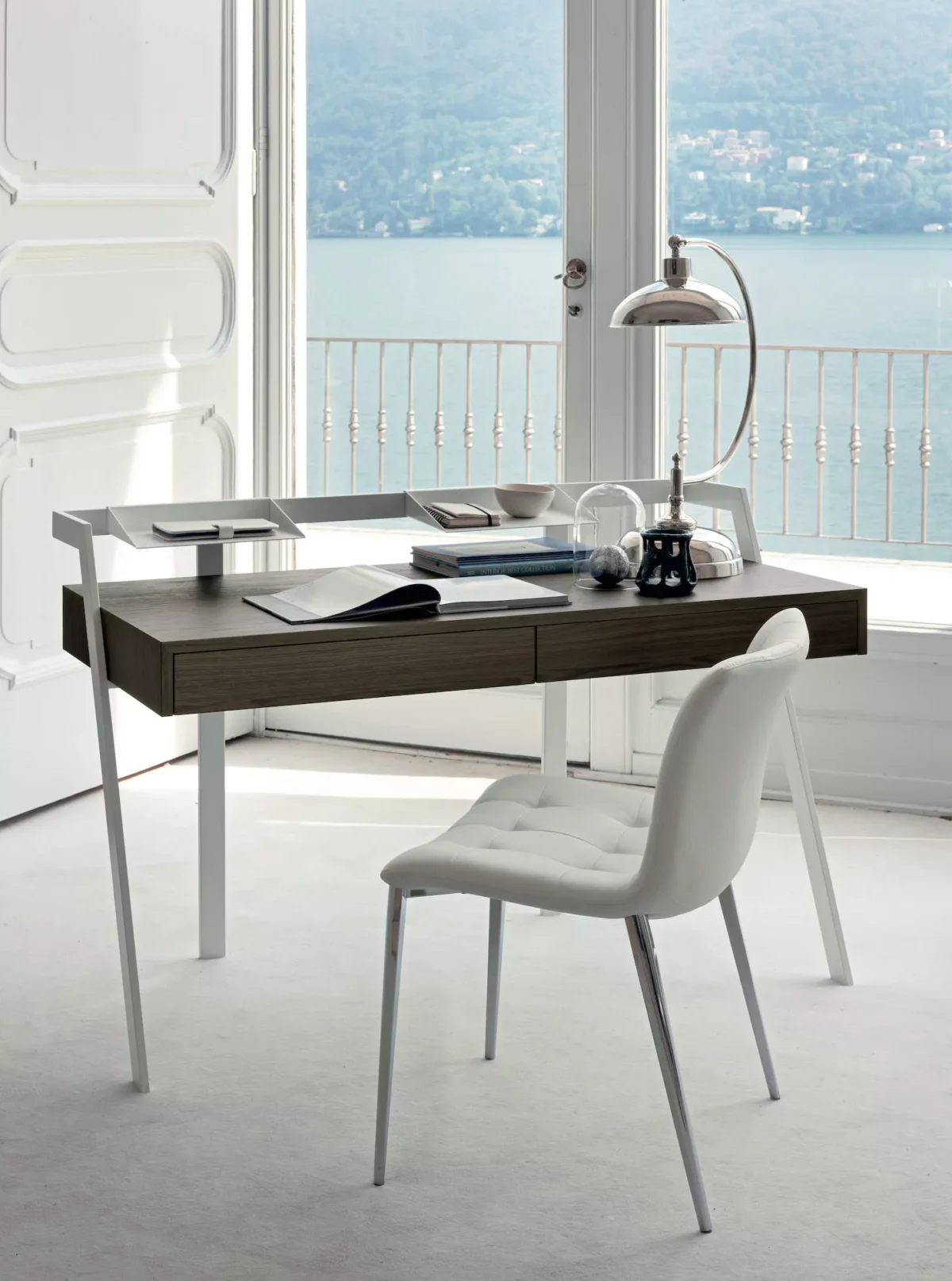 Modern dining room showcasing Plague table by Bontempi