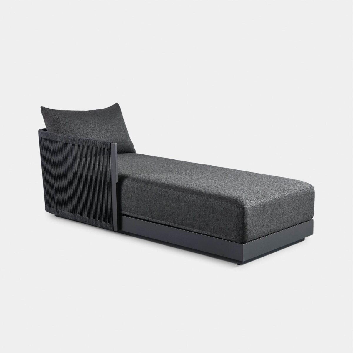 “Harbour Antigua Left Arm Chaise – modular patio seating ideal for contemporary outdoor sectionals”