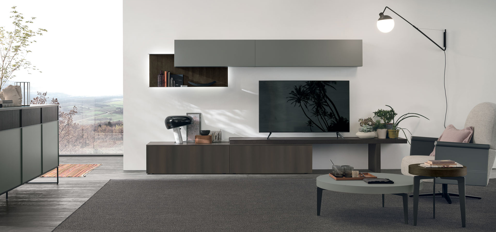 “Atlante UNIT_AT109 by Tomasella – modern Italian wall unit with low-profile base and geometric open shelving”