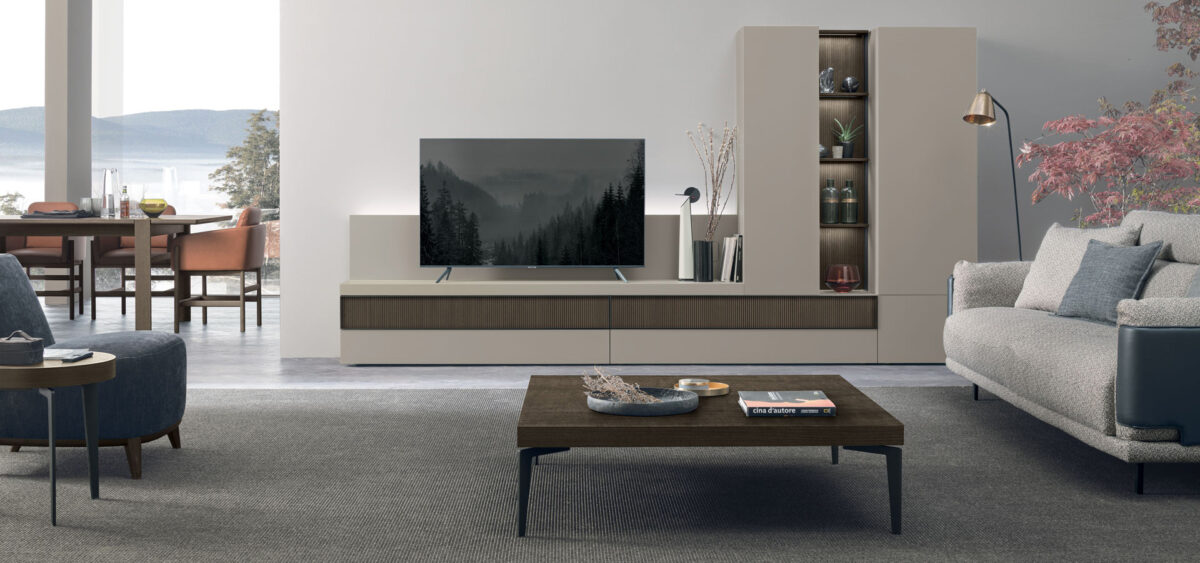“Atlante UNIT_AT110 by Tomasella – modern Italian wall unit with suspended base cabinet and vertical open shelving”