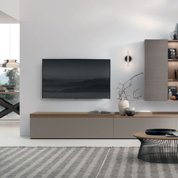 “Atlante UNIT_AT115 by Tomasella – modern Italian wall unit with floating base cabinet and vertical shelving composition”