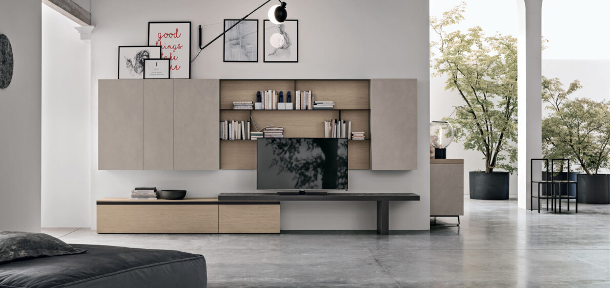 “Atlante UNIT_AT122 by Tomasella – modern Italian wall unit with low-profile TV base and vertical open shelving design”