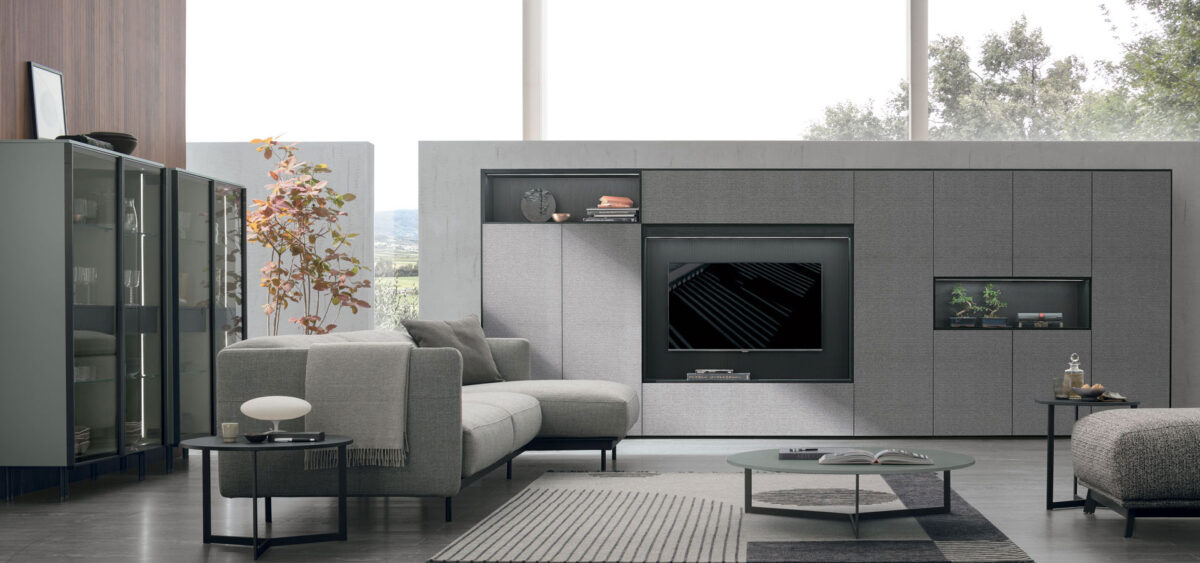 “Atlante UNIT_AT202 by Tomasella – modern Italian wall unit with sleek horizontal design and a mix of open and closed storage”