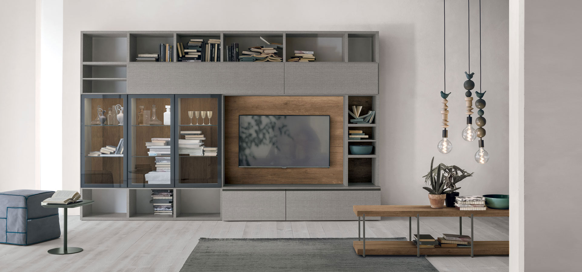 “Atlante UNIT_AT221 by Tomasella – modern Italian wall unit with sleek storage and display shelves in contemporary design”