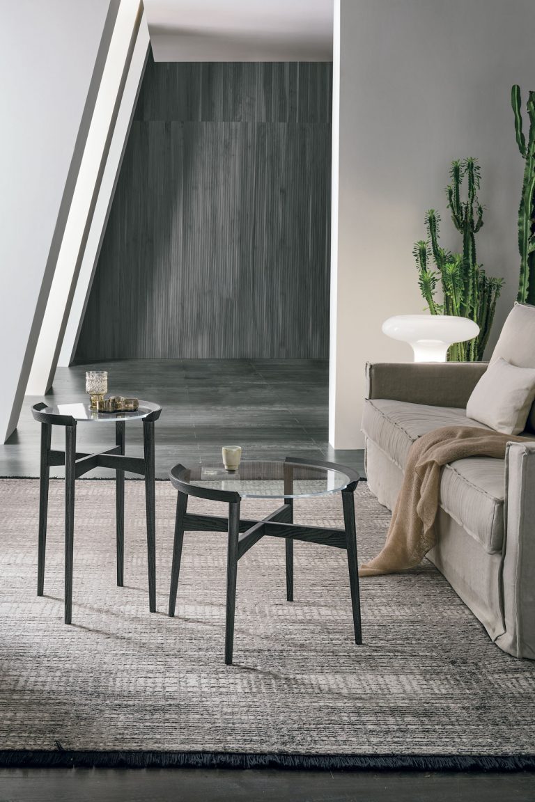 “Bloom coffee table by Tomasella – modern Italian table with organic silhouette and elegant sculptural base”