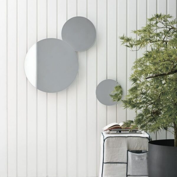 “Bolle mirror by Tomasella – modern Italian decorative wall mirror with artistic bubble-inspired design and contemporary elegance”