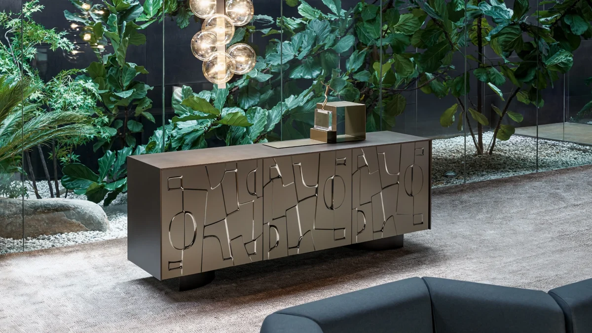 Bonaldo Image sideboard designed by Gino Carollo, combining molded glass doors with lacquered wood frame and sculptural metal base.