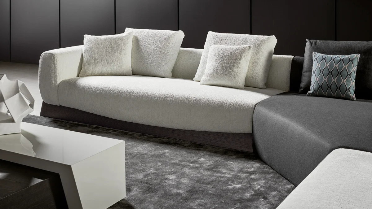 Bonaldo Boolean seat with linear wooden bridge platform and inviting rounded cushion, ideal for living rooms