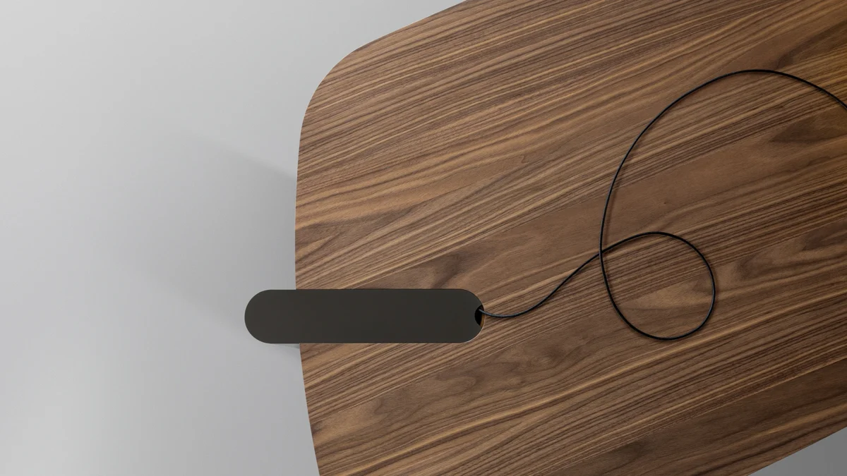 Contemporary Bonaldo Flatiron writing desk: Canaletto walnut veneer and brushed bronze styled leg panels