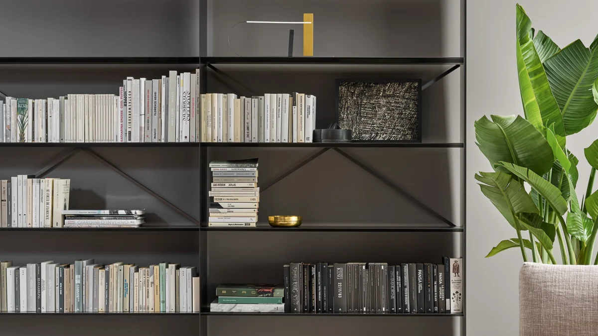 Contemporary Bonaldo Shirt model featuring clean lines and refined finishes for modern interiors.