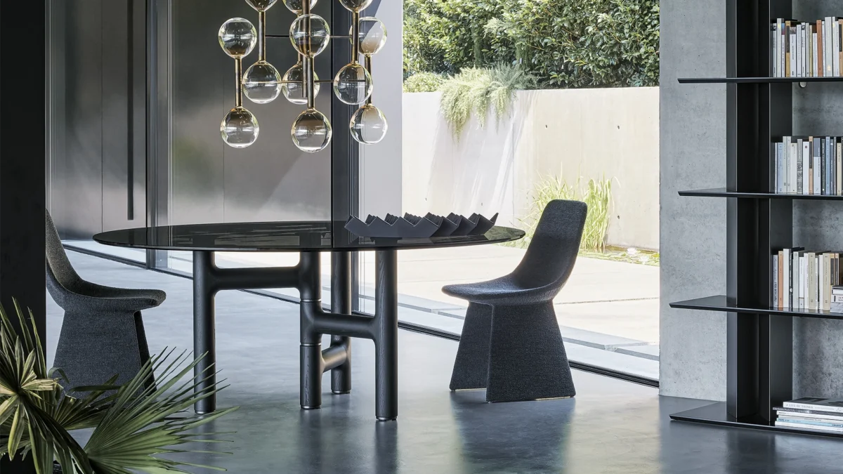 Bonaldo Pivot table showcasing precision-engineered rotating surface and minimalist steel frame