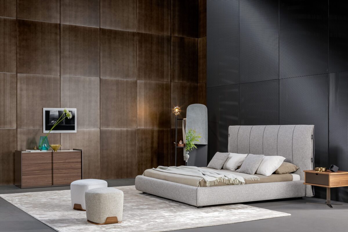 Bonaldo Cuff bed, high-end design, Birmingham, Michigan.
