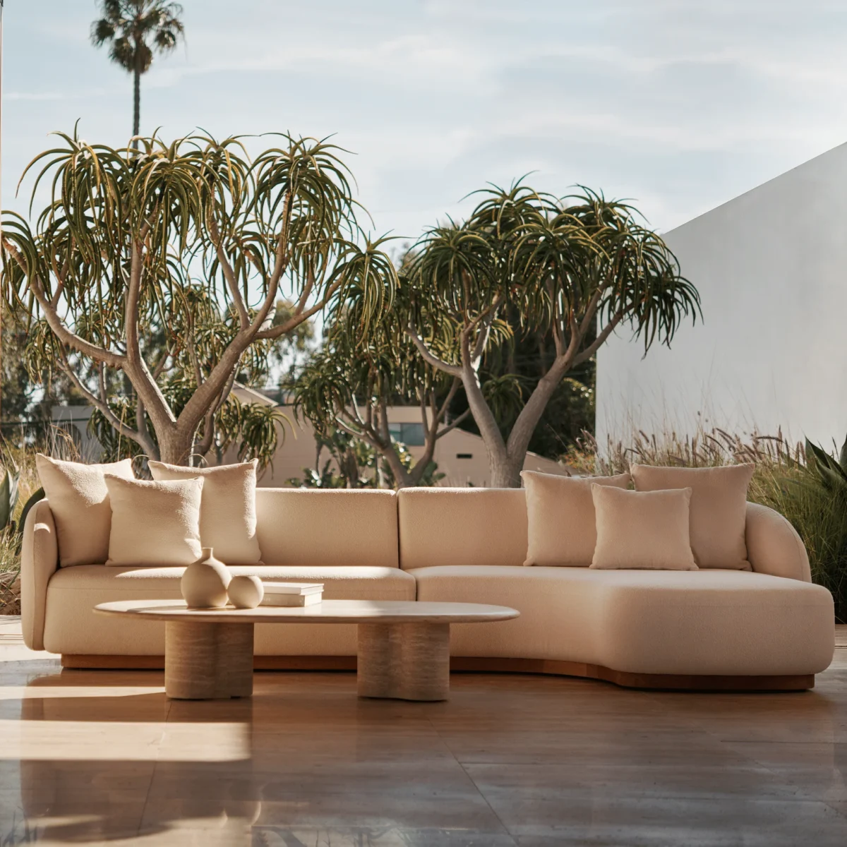 “Detail view of Como left-arm 2-seat sofa – sleek silhouette and tailored cushions for stylish comfort”