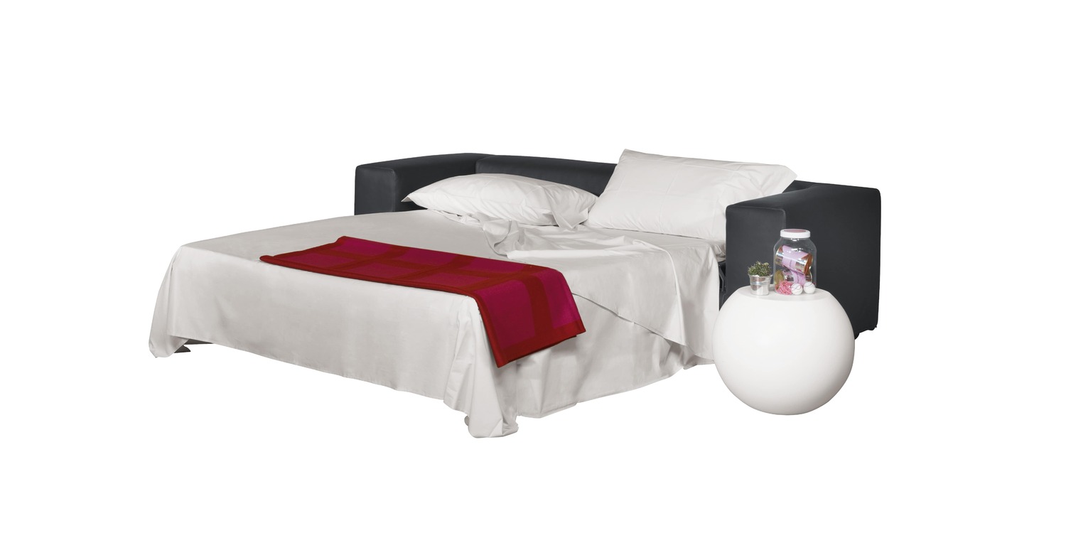 “Detail close-up of Cuba 25 sofa-bed’s mattress edge and piping accents on removable fabric covers.”