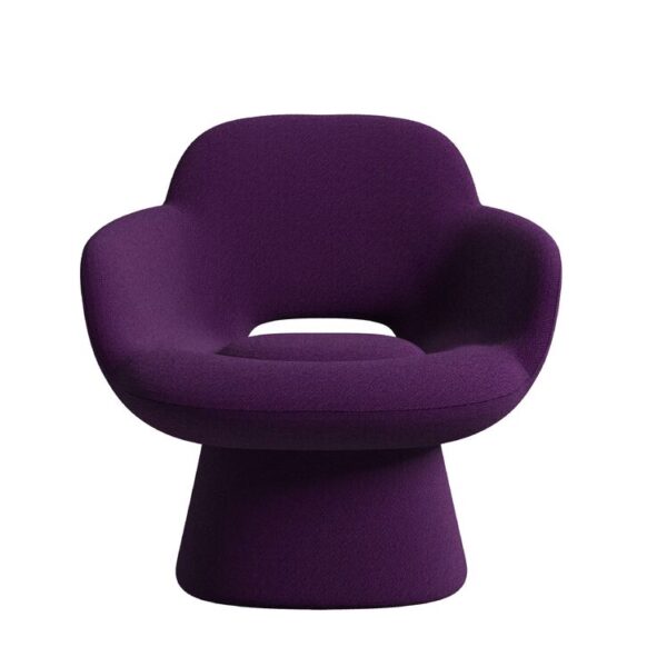 “Front-facing Support chair—compact seating with padded seat cushion, softly wrapped seatback, and minimalist frame.”