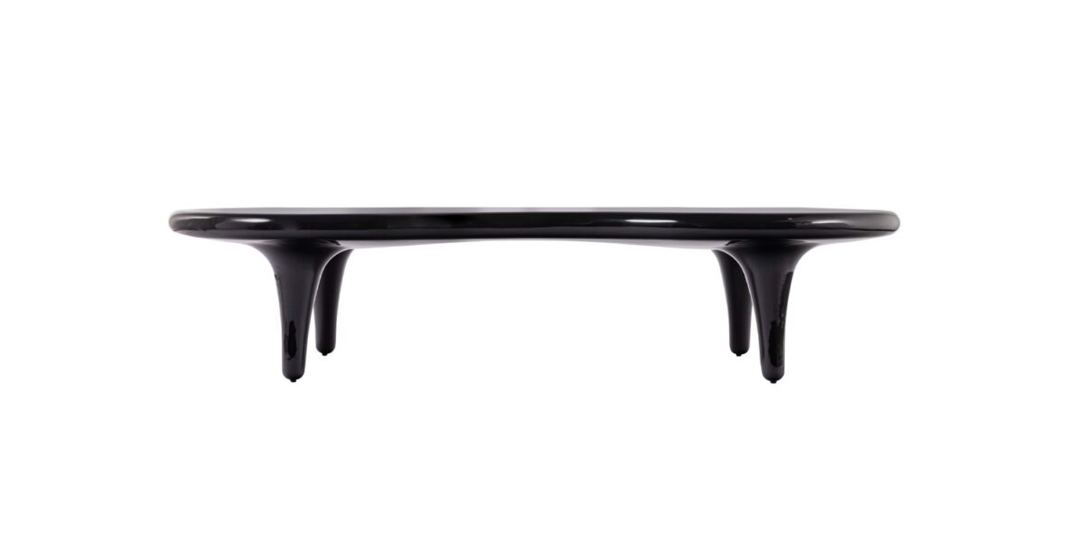 "Contemporary table with artistic base inspired by natural forms – Cappellini Orgone."