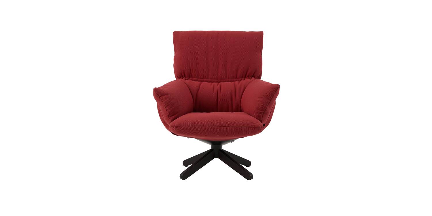 "Lud'o Lounge chair in vibrant fabric cover, illustrating its customizable 'dressable' design."