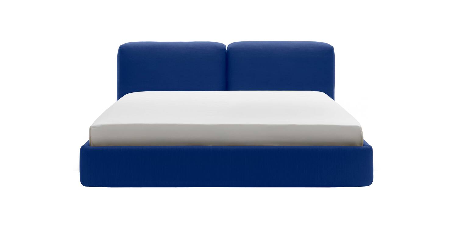 "Modern low-profile bed featuring elongated upholstered headboard – Oblong Plus by Cappellini."