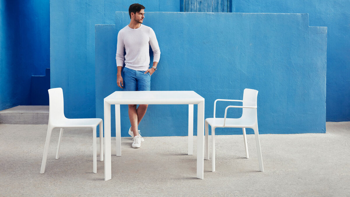 Modern Kes Chair by Gabriele + Oscar Buratti for Vondom, high-end Spanish outdoor furniture for Royal Oak, Michigan.