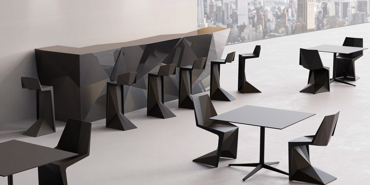 High-end Voxel Bar Stool by Karim Rashid for Vondom, modern Spanish faceted design for Troy, Michigan.