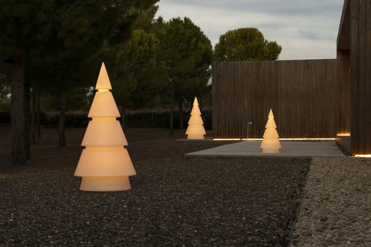High-end Forest Outdoor Furniture Collection by Ramón Esteve for Vondom, modern Spanish chairs for Troy, Michigan.