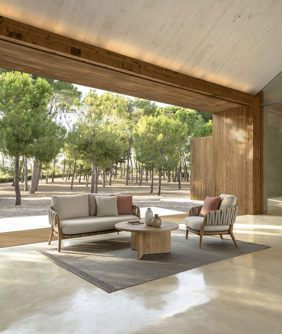 Designer Venice Outdoor Dining Table 280×110 by Talenti offering modern sophistication and functional space