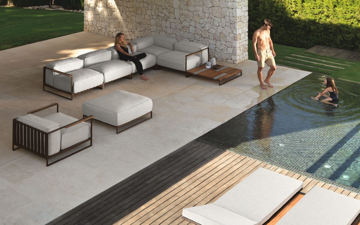 Talenti Casilda Table 90×90 with clean lines and compact size for Troy, Michigan terraces