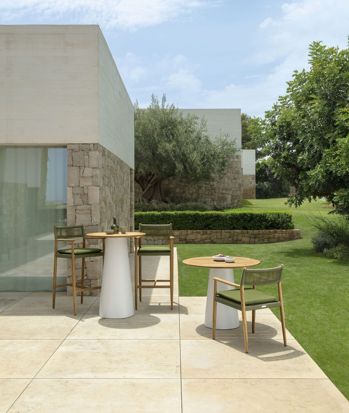 Outdoor Dolcevita Dining Table D120 by Talenti designed for durability, comfort, and sophisticated outdoor living