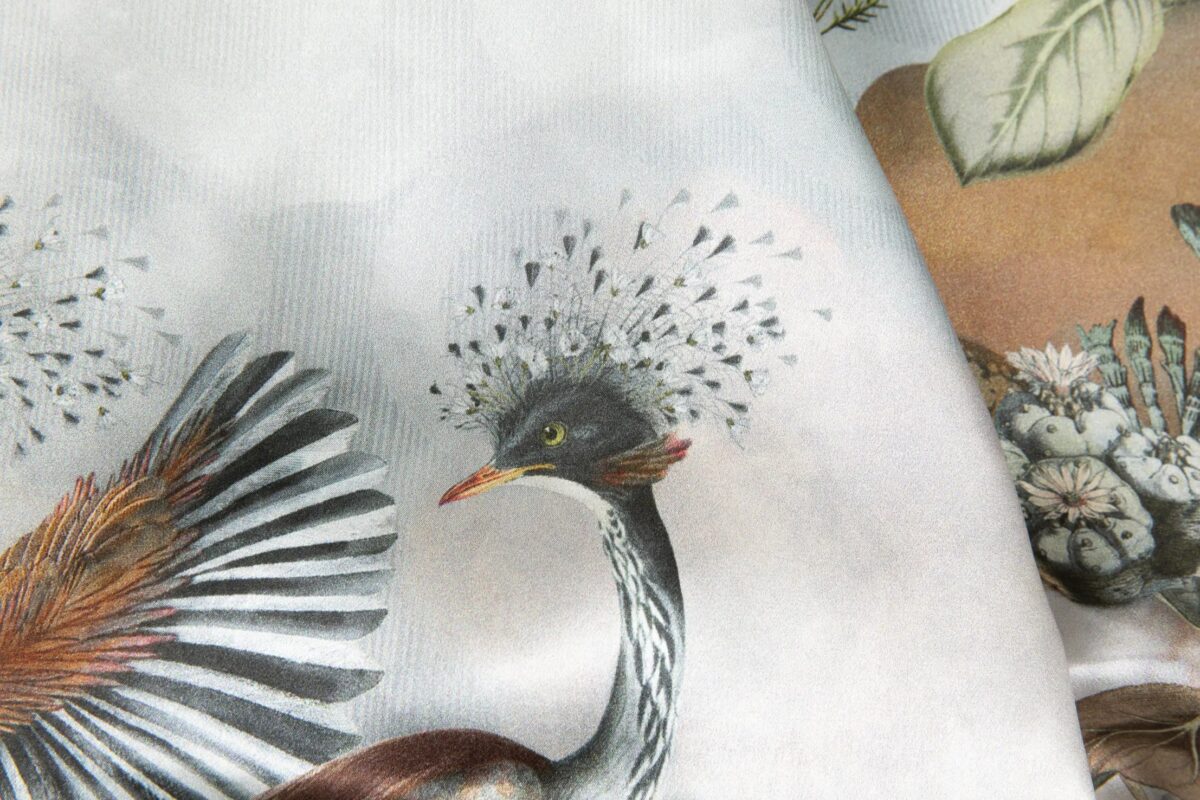 Luxury contemporary Memento Moooi Medley scarf by Moooi, high-end Dutch design fashion accessory for Birmingham, Michigan.