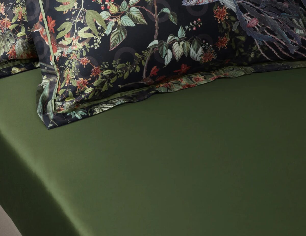 Luxury contemporary Menagerie of Extinct Animals Fitted Sheet by Moooi, high-end Dutch design luxury bedding for Birmingham, Michigan.